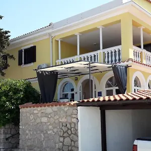 Vivi Apartment
