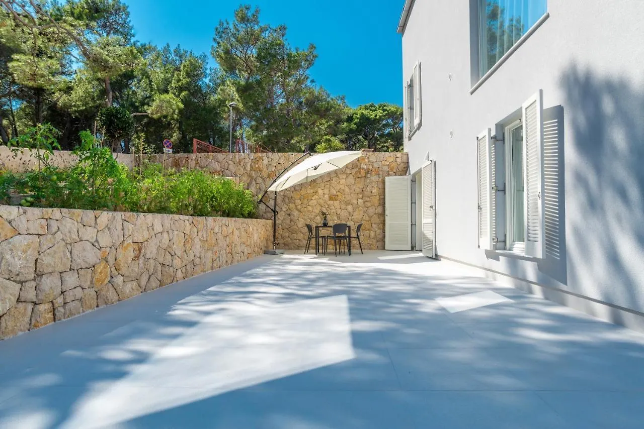 Cikat Bay Residence Mali Losinj 0*,